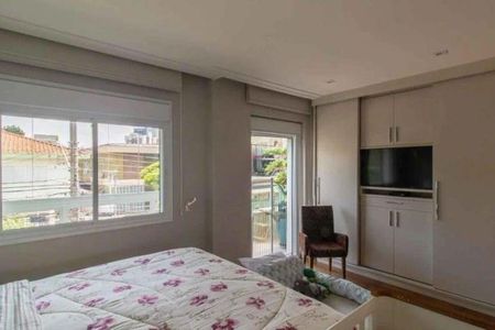 Casa à venda com 200m², 4 quartos e 6 vagas