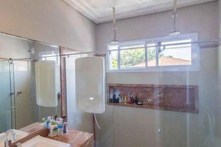 Casa à venda com 200m², 4 quartos e 6 vagas