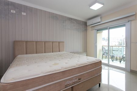 Casa à venda com 213m², 4 quartos e 4 vagasSuíte 1