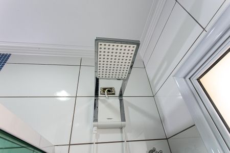 Casa à venda com 213m², 4 quartos e 4 vagasBanheiro da Suíte 2