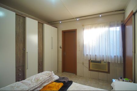 Casa à venda com 180m², 3 quartos e 4 vagasSuíte 1