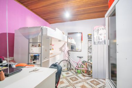 Casa à venda com 225m², 4 quartos e sem vaga Casa à venda com 225m², 4 quartos e sem vagaQuarto 2 (Casa 2)