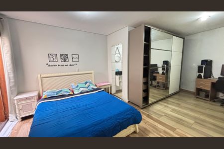 Casa à venda com 178m², 2 quartos e 3 vagas Casa à venda com 178m², 2 quartos e 3 vagasSuite 1