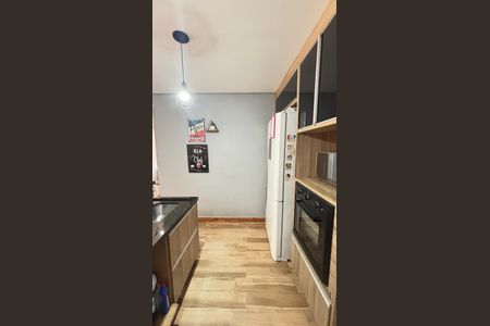 Casa à venda com 178m², 2 quartos e 3 vagas Casa à venda com 178m², 2 quartos e 3 vagasCozinha