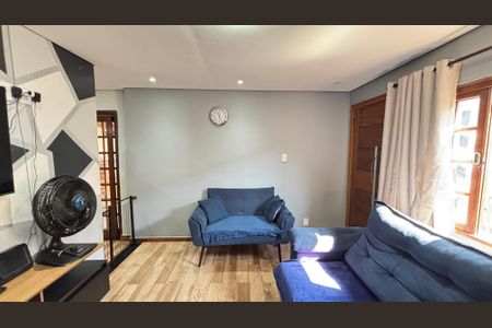 Casa à venda com 178m², 2 quartos e 3 vagas Casa à venda com 178m², 2 quartos e 3 vagasSala