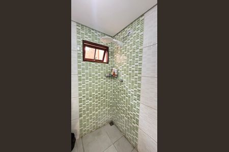 Casa à venda com 178m², 2 quartos e 3 vagas Casa à venda com 178m², 2 quartos e 3 vagasBanheiro da Suíte 2