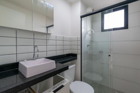 Apartamento à venda com 44m², 2 quartos e sem vaga Apartamento à venda com 44m², 2 quartos e sem vagaBanheiro Social