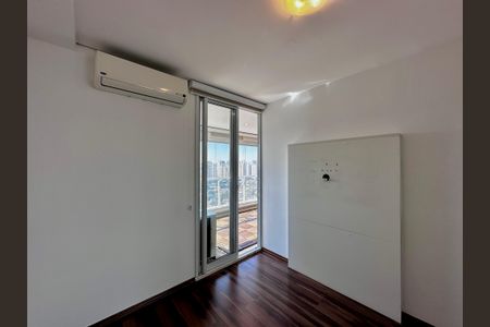 Apartamento à venda com 48m², 1 quarto e 1 vagaQuarto