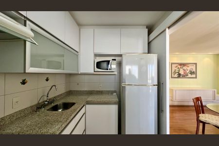 Apartamento para alugar com 115m², 2 quartos e 2 vagasCozinha