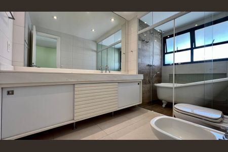 Apartamento para alugar com 115m², 2 quartos e 2 vagasBanheiro da Suíte