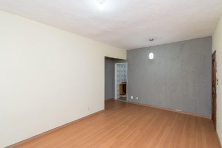 Sala de apartamento à venda com 2 quartos, 60m² em Irajá, Rio de Janeiro