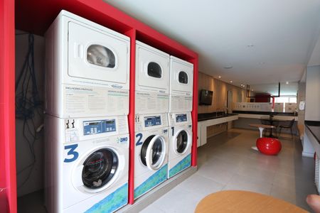 Studio à venda com 23m², 1 quarto e sem vagaÁrea comum - Lavanderia Coletiva