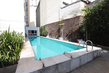 Studio à venda com 23m², 1 quarto e sem vagaÁrea comum - Piscina