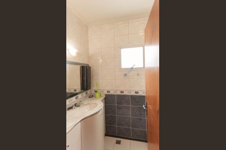 Casa à venda com 321m², 3 quartos e 3 vagasBanheiro