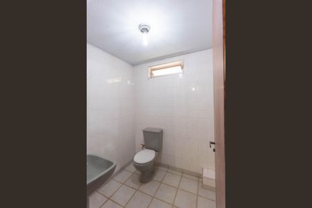 Casa à venda com 321m², 3 quartos e 3 vagasBanheiro do Salão