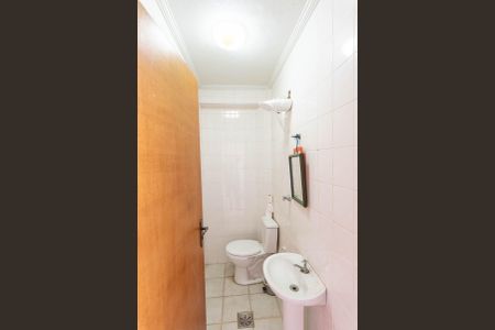 Casa à venda com 321m², 3 quartos e 3 vagasBanheiro de serviço