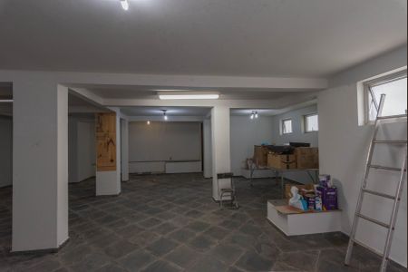 Casa à venda com 321m², 3 quartos e 3 vagasSalão