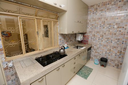 Casa à venda com 336m², 5 quartos e 3 vagasCozinha