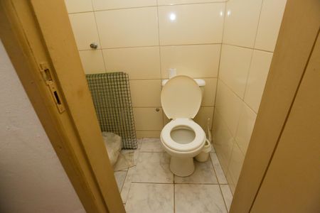 Casa à venda com 336m², 5 quartos e 3 vagasBanheiro