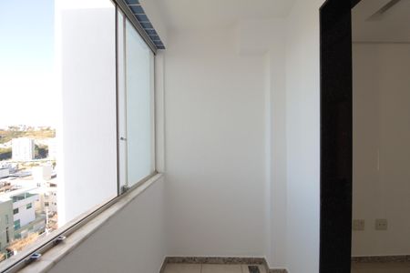 Apartamento para alugar com 75m², 3 quartos e 2 vagasVaranda da Sala