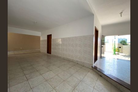 Casa à venda com 380m², 4 quartos e 5 vagasFoto 47
