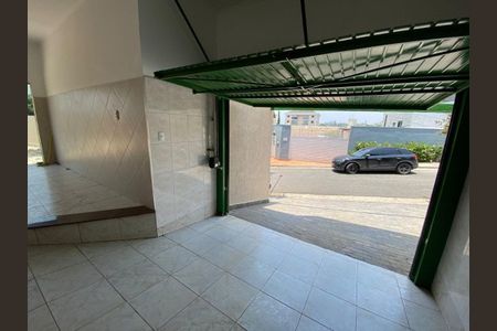 Casa à venda com 380m², 4 quartos e 5 vagasFoto 49