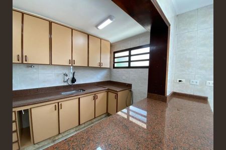 Casa à venda com 380m², 4 quartos e 5 vagasFoto 34