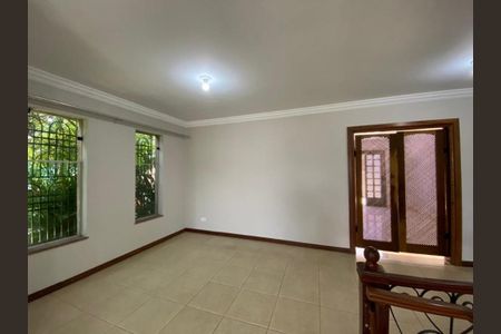Casa à venda com 380m², 4 quartos e 5 vagasFoto 08