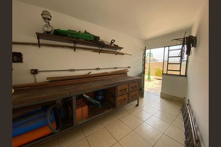 Casa à venda com 380m², 4 quartos e 5 vagasFoto 38