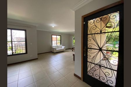 Casa à venda com 380m², 4 quartos e 5 vagasFoto 09