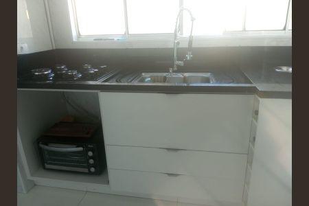 Apartamento à venda com 74m², 2 quartos e sem vaga