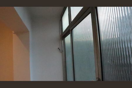 Apartamento à venda com 74m², 2 quartos e sem vaga