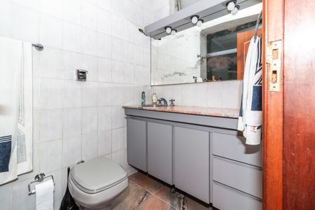 Apartamento à venda com 140m², 3 quartos e 2 vagasBanheiro Social