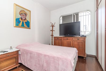 Apartamento à venda com 140m², 3 quartos e 2 vagasQuarto 3