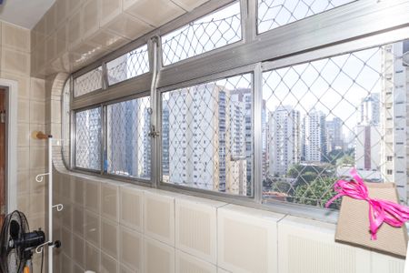 Apartamento à venda com 140m², 3 quartos e 2 vagasÁrea de Serviço