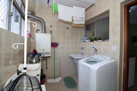 Apartamento à venda com 140m², 3 quartos e 2 vagasÁrea de Serviço