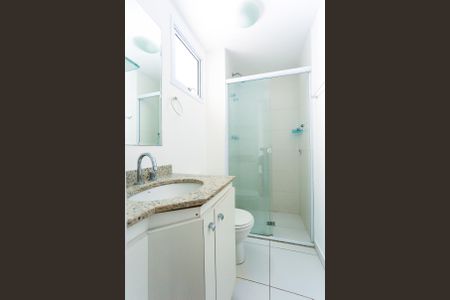 Apartamento à venda com 126m², 2 quartos e 2 vagas Apartamento à venda com 126m², 2 quartos e 2 vagasBanheiro da Suíte 1