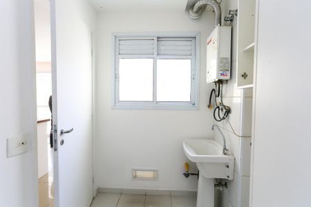Apartamento à venda com 126m², 2 quartos e 2 vagas Apartamento à venda com 126m², 2 quartos e 2 vagasÁrea de Serviço