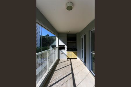 Apartamento à venda com 126m², 2 quartos e 2 vagas Apartamento à venda com 126m², 2 quartos e 2 vagasVaranda