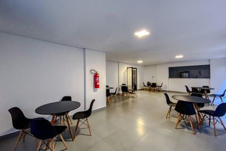 Studio para alugar com 27m², 1 quarto e sem vagaÁrea comum - Salão de festas
