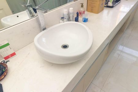 Apartamento para alugar com 260m², 3 quartos e 4 vagasBanheiro da Suíte 3