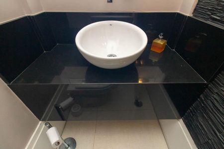 Apartamento para alugar com 260m², 3 quartos e 4 vagasLavabo