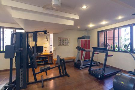 Apartamento para alugar com 260m², 3 quartos e 4 vagasÁrea comum - Academia