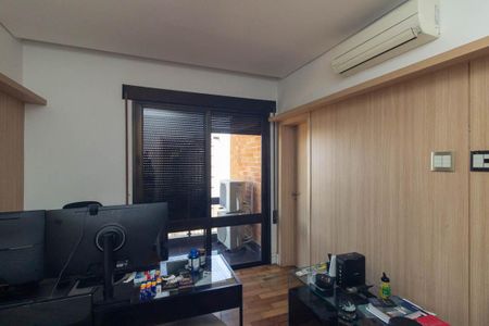 Apartamento para alugar com 260m², 3 quartos e 4 vagasSuíte 2