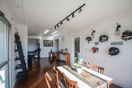 Apartamento à venda com 170m², 3 quartos e 3 vagasSala