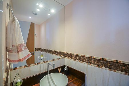 Apartamento à venda com 170m², 3 quartos e 3 vagasLavabo