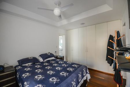 Apartamento à venda com 170m², 3 quartos e 3 vagasSuíte 1