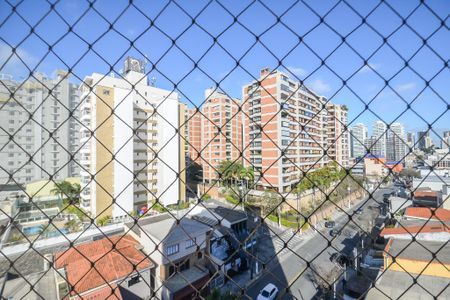 Apartamento à venda com 170m², 3 quartos e 3 vagasVista da Suíte 2