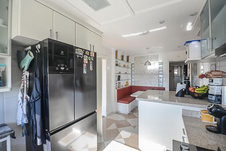 Apartamento à venda com 170m², 3 quartos e 3 vagasCozinha