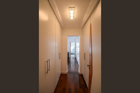 Apartamento à venda com 170m², 3 quartos e 3 vagasSuíte 1